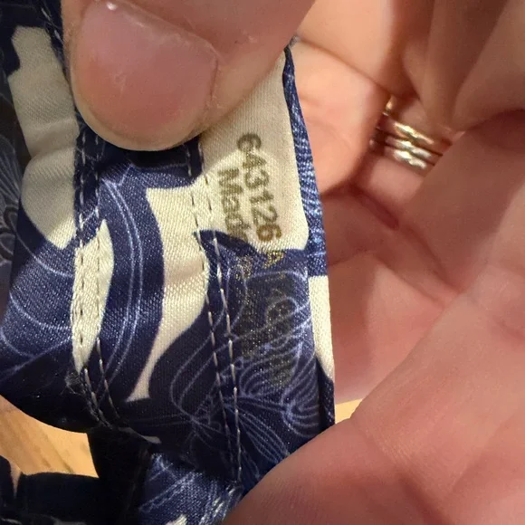 Boden Silk Printed Navy and White Floral Sandals - Picture 8 of 9